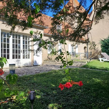 Chambres D'Hotes Domaine Des Formes Effiat Екстериор снимка