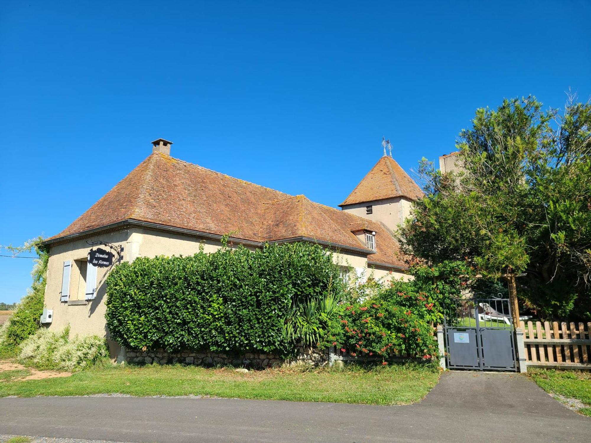 Chambres D'Hotes Domaine Des Formes Effiat Екстериор снимка